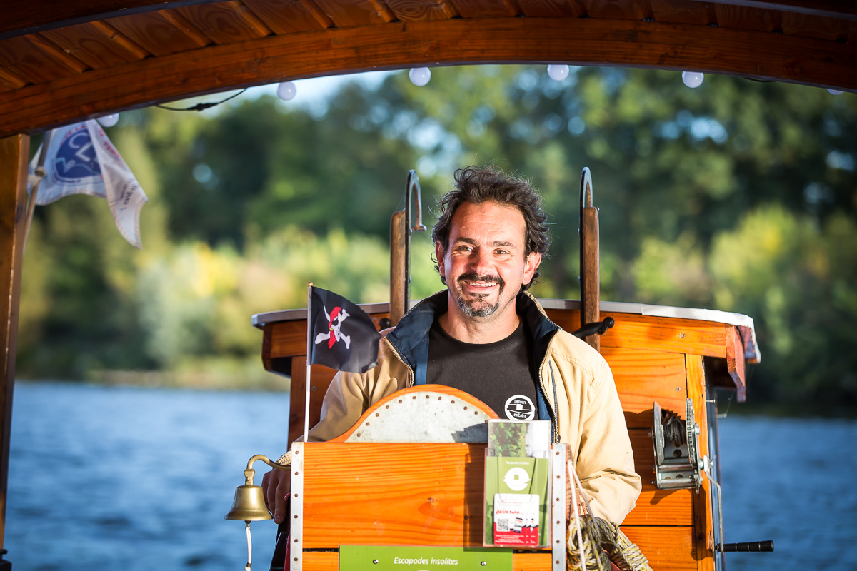 Balade en bateau. Détour en Loire.